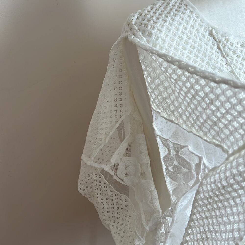 Anthropologie White Lace Poncho - Picture 4 of 9